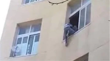 فاجعة في الإسكندرية.. تفاصيل سقوط أم وطفلها من الطابق الثامن بمنطقة العصافرة